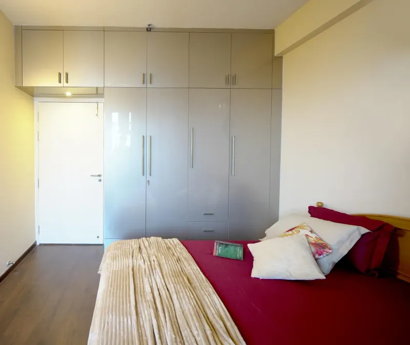 Wardrobes & bedrooms by D'tone Interiors
