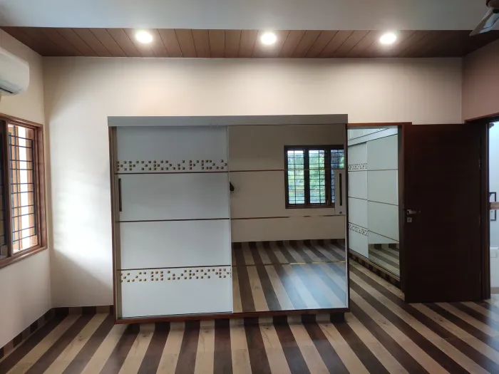 Dr. Murugesan Residence – photo 25